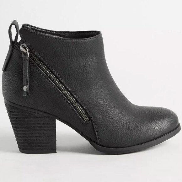 TORRID Side Zip Heel Bootie (WW) - Picture 2 of 8